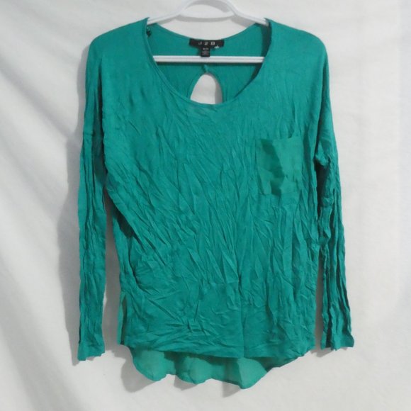 U2B | medium | Long Sleeve Shirt With Keyhole Back and Faux Undershirt Back - Picture 1 of 16